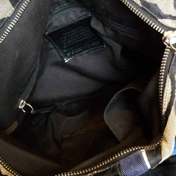 Coach Shoulder Bag - Picture 5 of 5